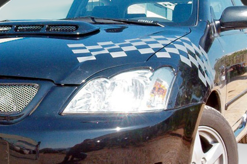 Paupières de phares (la paire) Toyota Corolla Mk9 Hatchback (2000-2006)