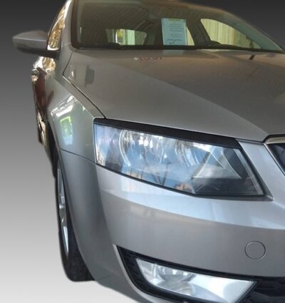 Paupières de phares (la paire) Skoda Octavia Mk3 (2013-2017)