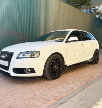 Bas de caisse (la paire) Audi A3 8P Sportback (2005-2012)