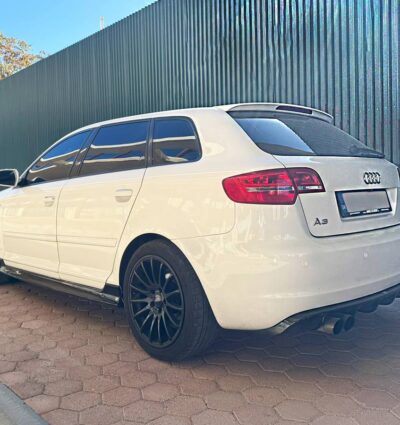 Bas de caisse (la paire) Audi A3 8P Sportback (2005-2012)