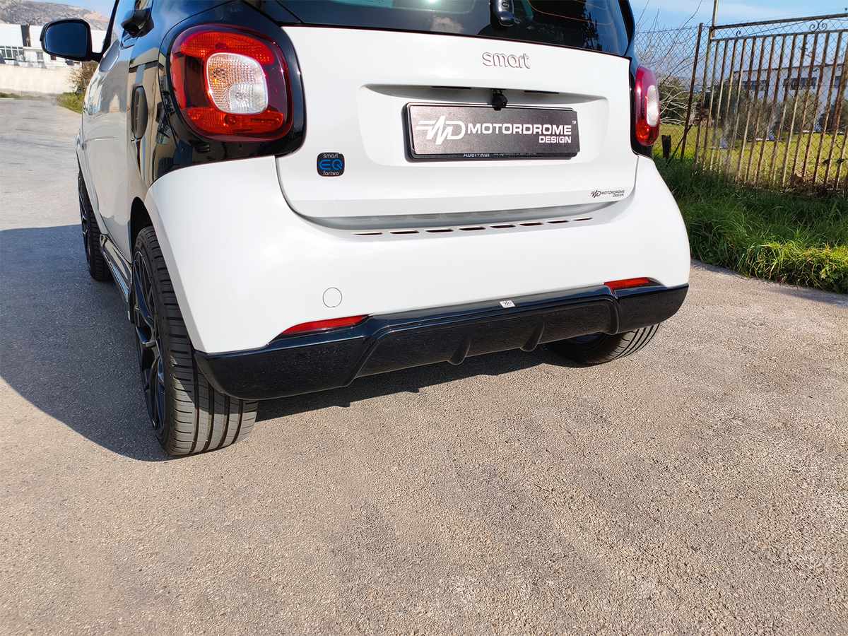 Becquet / Aileron arrière Smart 453