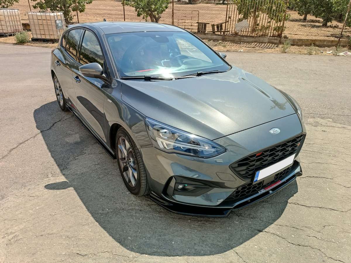 Extensions de bas de caisse (la paire) Ford Focus Mk4 ST / ST-Line (2018-)