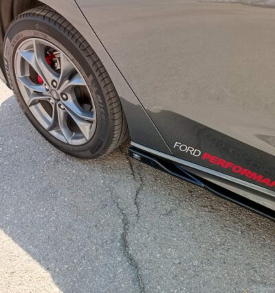 Extensions de bas de caisse (la paire) Ford Focus Mk4 ST / ST-Line (2018-)