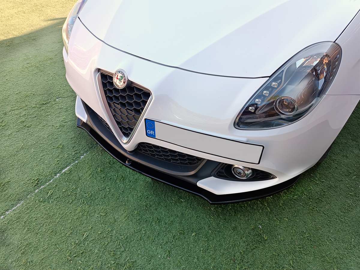 Lame de pare-chocs avant Alfa Romeo Giulietta Facelift (2016-2020)
