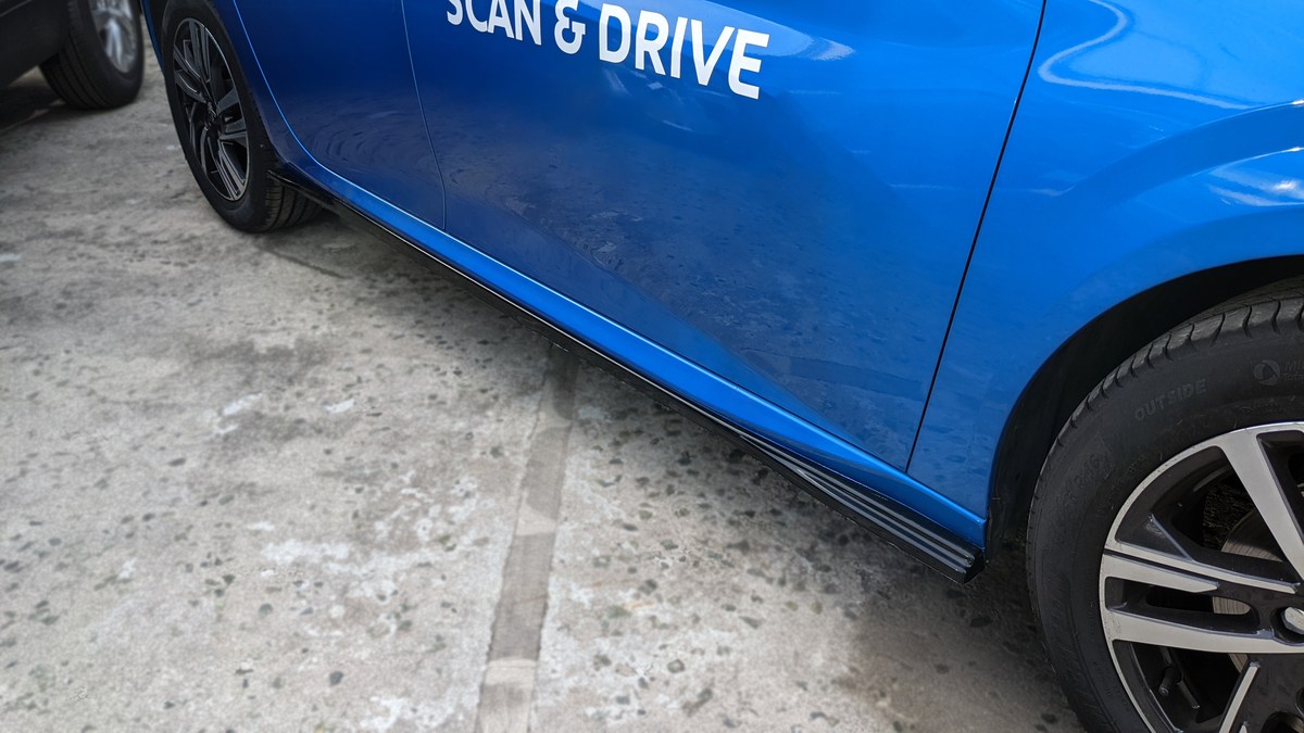 Extensions de bas de caisse V.1 (la paire) Peugeot 208 Mk2 (2019-)
