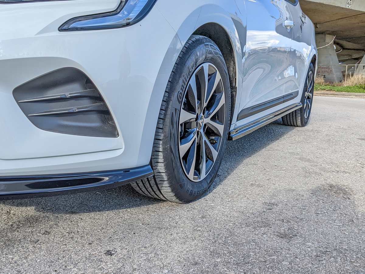 Extensions de bas de caisse (la paire) Renault Clio Mk5 (2019-2025)