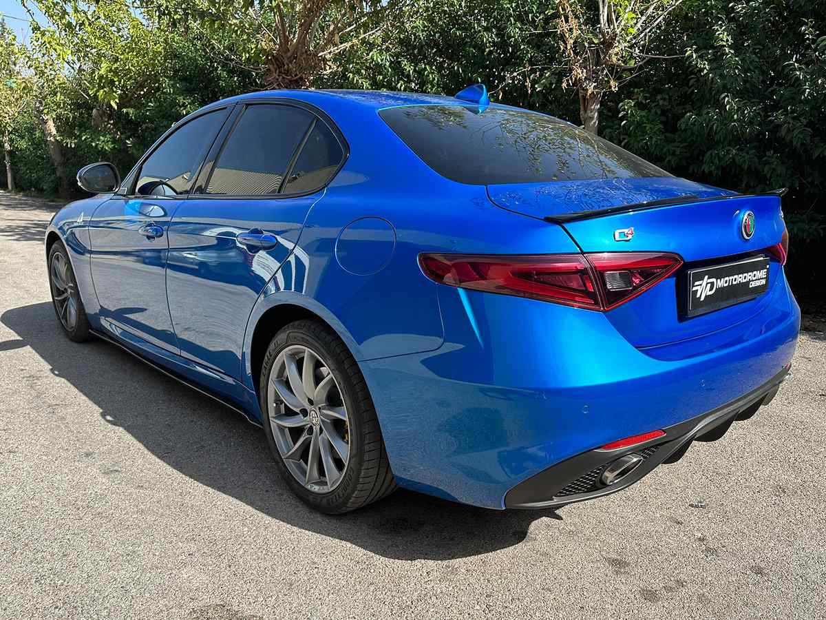 Extensions de bas de caisse (la paire) Alfa Romeo Giulia