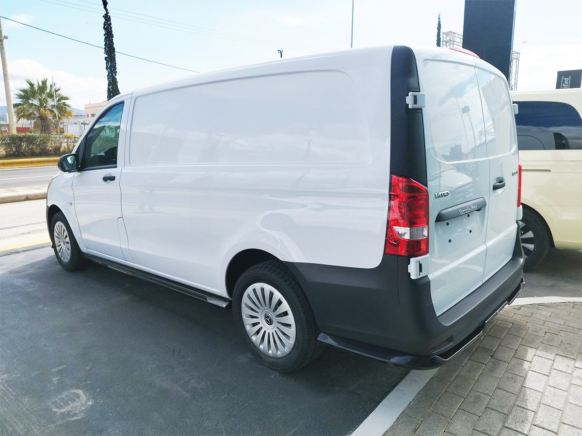 Extensions de bas de caisse (la paire) Mercedes Vito Long W447