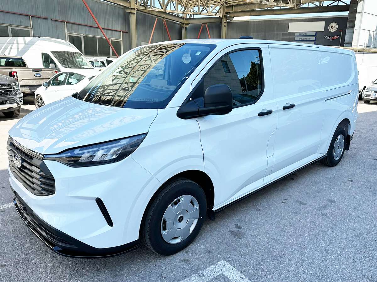 Extensions de bas de caisse (la paire) Ford Transit Custom / Tourneo Mk2 L2 / Volkswagen T7 Long
