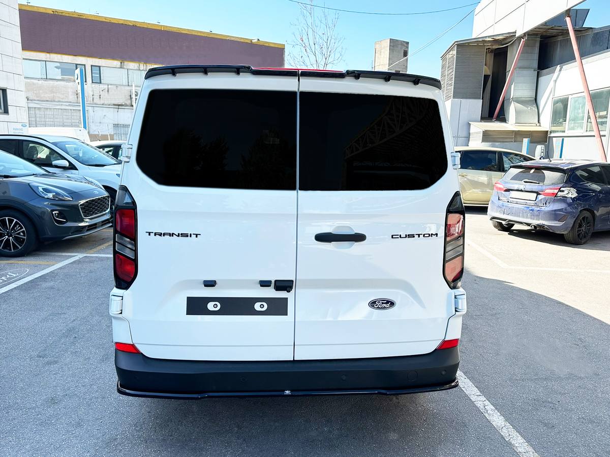 Lame arrière Ford Transit Custom / Tourneo Mk2 / Volkswagen T7 (With Mudflaps)