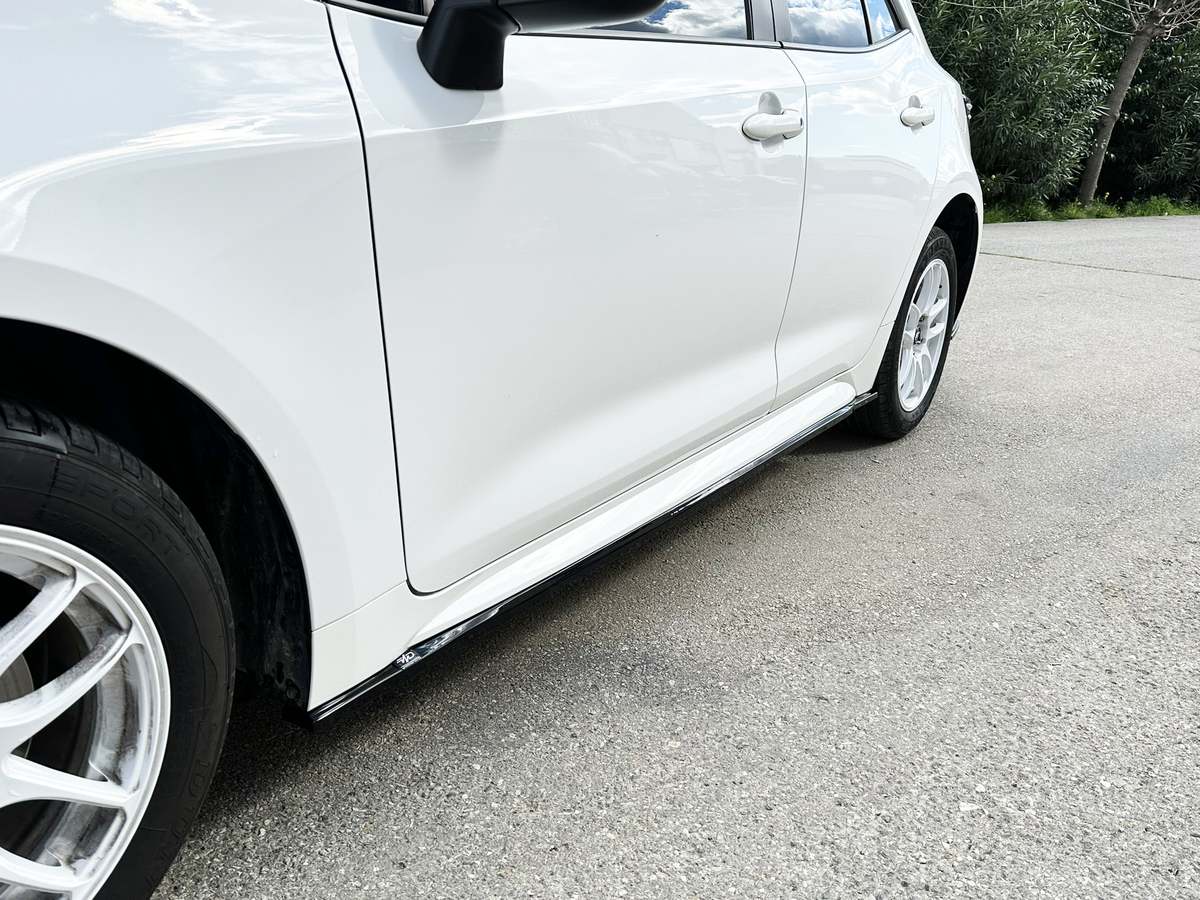 Extensions de bas de caisse (la paire) Toyota Corolla Mk12 Hatchback (2018-)