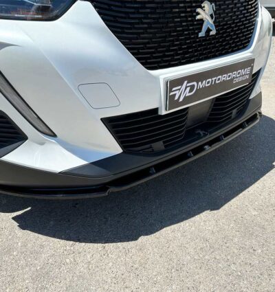 Lame de pare-chocs avant Peugeot 2008 Mk2 (2019-2023)