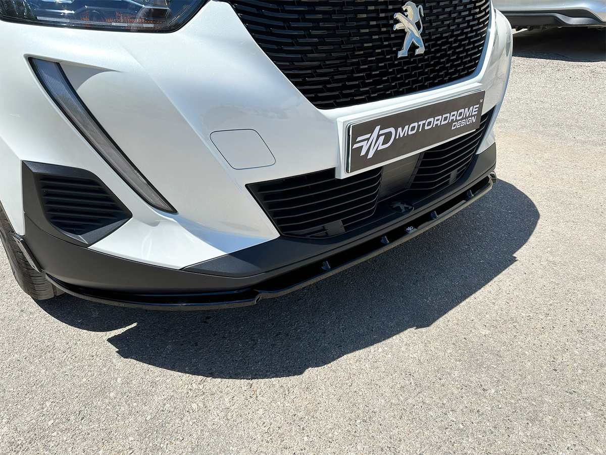 Lame de pare-chocs avant Peugeot 2008 Mk2 (2019-2023)