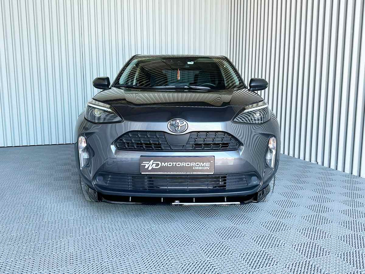 Lame de pare-chocs avant Toyota Yaris Cross Mk1