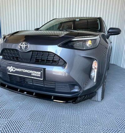 Lame de pare-chocs avant Toyota Yaris Cross Mk1