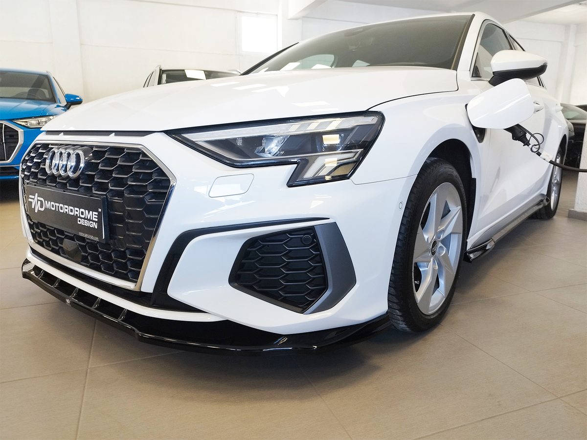Extensions de bas de caisse (la paire) Audi S3 / A3 S-Line 8Y