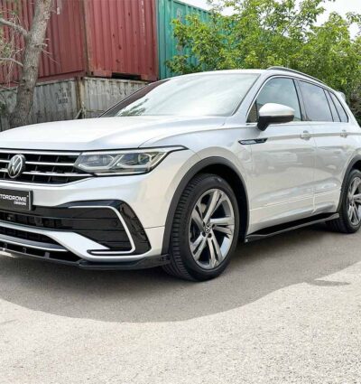 Extensions de bas de caisse (la paire) Volkswagen Tiguan R / R-Line Mk2 Facelift (2020-2024)