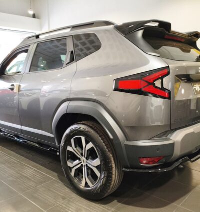 Extensions de bas de caisse (la paire) Dacia Duster Mk3