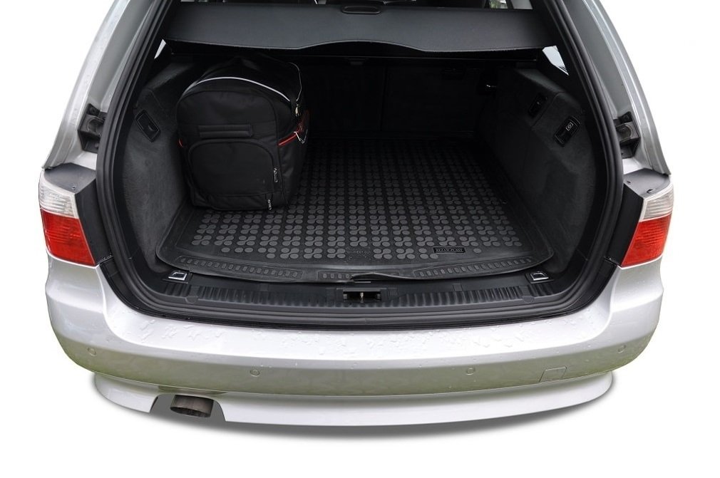 BMW SÉRIE 5 TOURING E61 (2003/2010) - Pack de 5 sacs de voyage sur-mesure KJUST SPORT