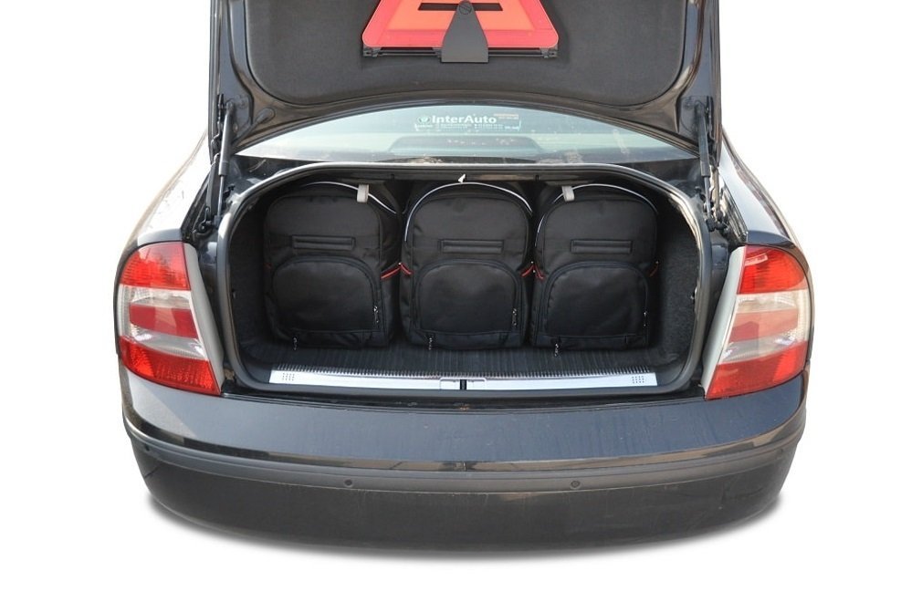 SKODA SUPERB LIMOUSINE I (2001/2008) - Pack de 5 sacs de voyage sur-mesure KJUST SPORT