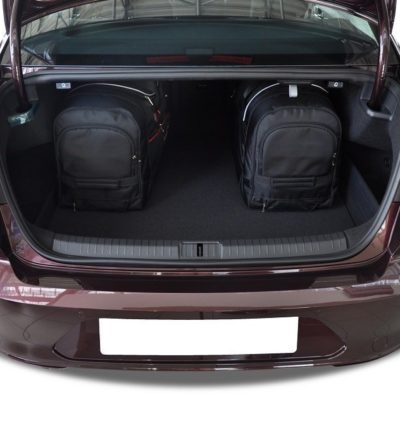 VW PASSAT LIMOUSINE B8 (2014/+) - Pack de 5 sacs de voyage sur-mesure KJUST SPORT