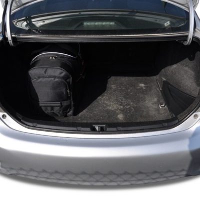 TOYOTA COROLLA LIMOUSINE X (2007/2014) - Pack de 5 sacs de voyage sur-mesure KJUST AERO
