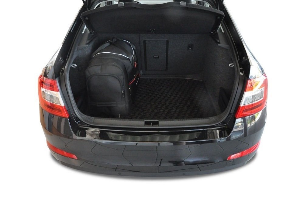 SKODA OCTAVIA LIFTBACK III (2013/2020) - Pack de 5 sacs de voyage sur-mesure KJUST AERO