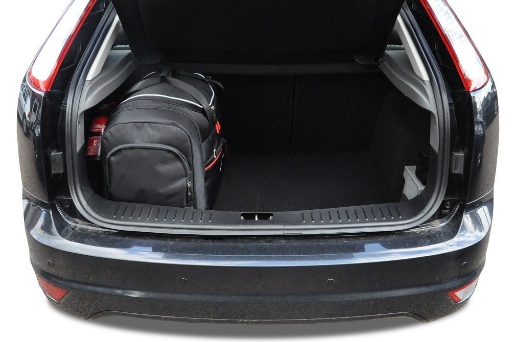 FORD FOCUS HATCHBACK II (2004/2011) - Pack de 4 sacs de voyage sur-mesure KJUST AERO
