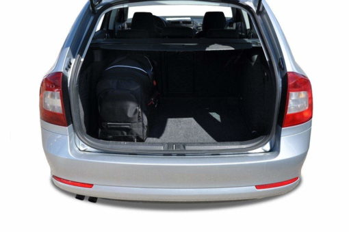 SKODA OCTAVIA KOMBI II (2004/2013) - Pack de 5 sacs de voyage sur-mesure KJUST AERO