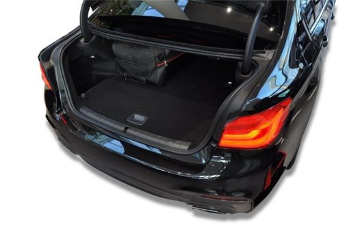 BMW SÉRIE 5 HYBRID G30 (2017/+) - Pack de 4 sacs de voyage sur-mesure KJUST AERO