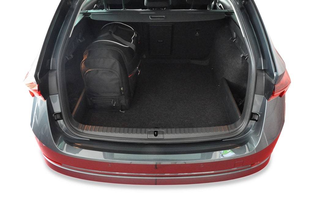 SKODA OCTAVIA KOMBI IV (2020/+) - Pack de 5 sacs de voyage sur-mesure KJUST AERO
