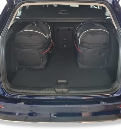 VW GOLF ALLTRACK VIII (2020/+) - Pack de 5 sacs de voyage sur-mesure KJUST SPORT