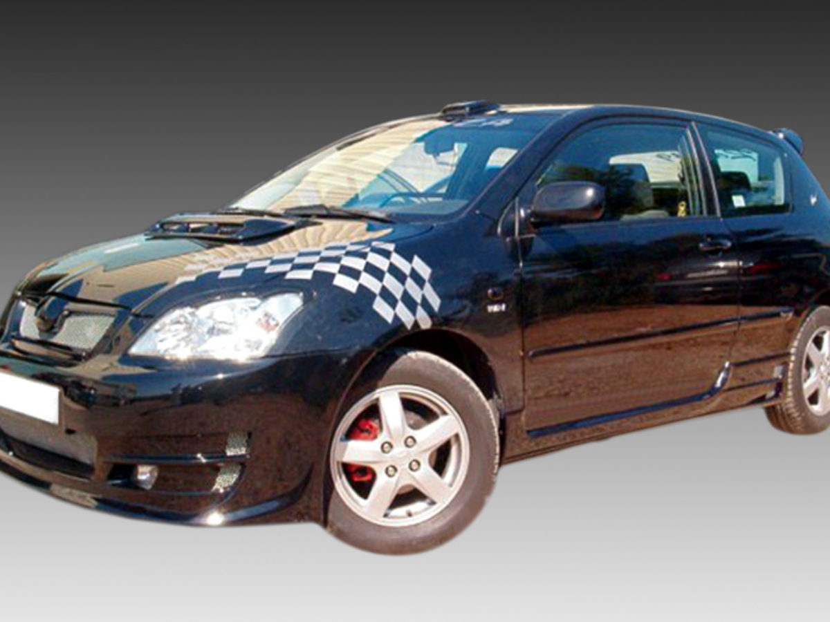 Bas de caisse (la paire) pour Toyota Corolla E12 H/B (2002-2007