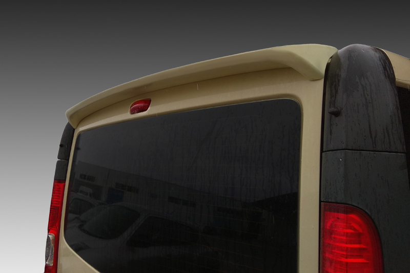 VikingDesign - Aileron / Becquet de hayon Gloss Black pour Nissan NV300 (2014-Present)