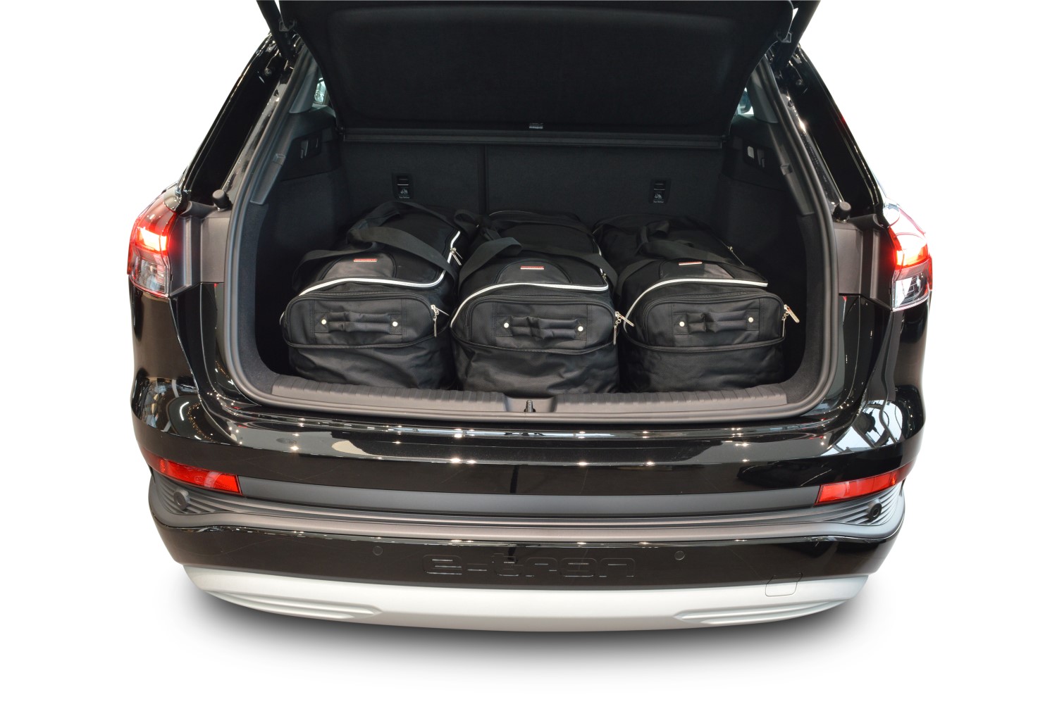Pack de 6 sacs de voyage sur-mesure pour Audi Q4 e-tron (FZ) (depuis 2021) - Gamme Classique
