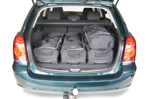 Pack de 6 sacs de voyage sur-mesure pour Toyota Avensis II wagon (de 2003 à 2008) - Gamme Classique