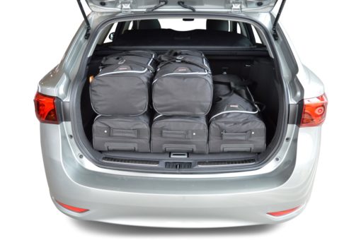 Pack de 6 sacs de voyage sur-mesure pour Toyota Avensis III wagon (de 2015 à 2018) - Gamme Classique